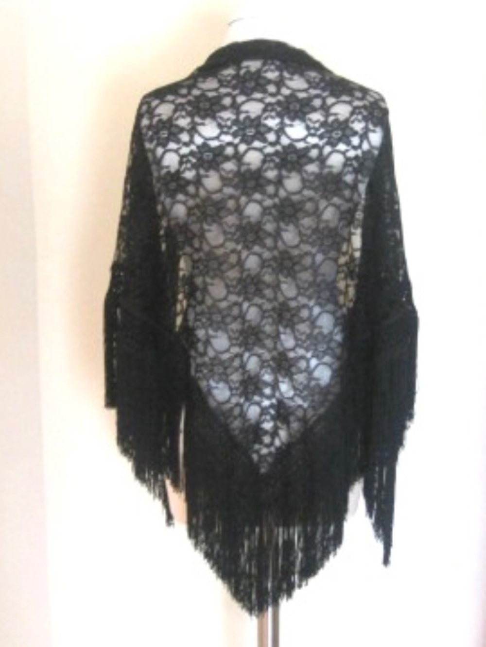 Triangle Lace Shawl With Fringe